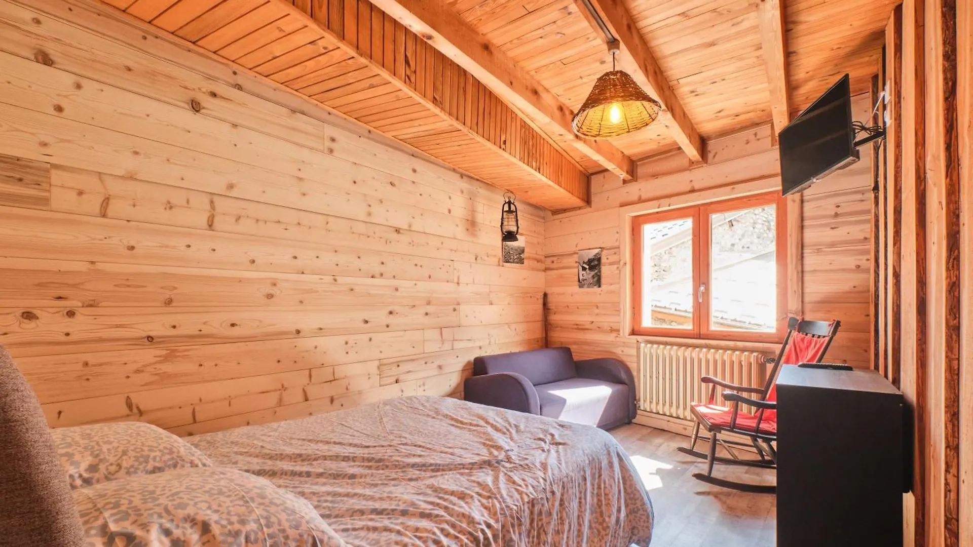 L'Auberge Du Bati Besse  0*, Besse (Isere) France