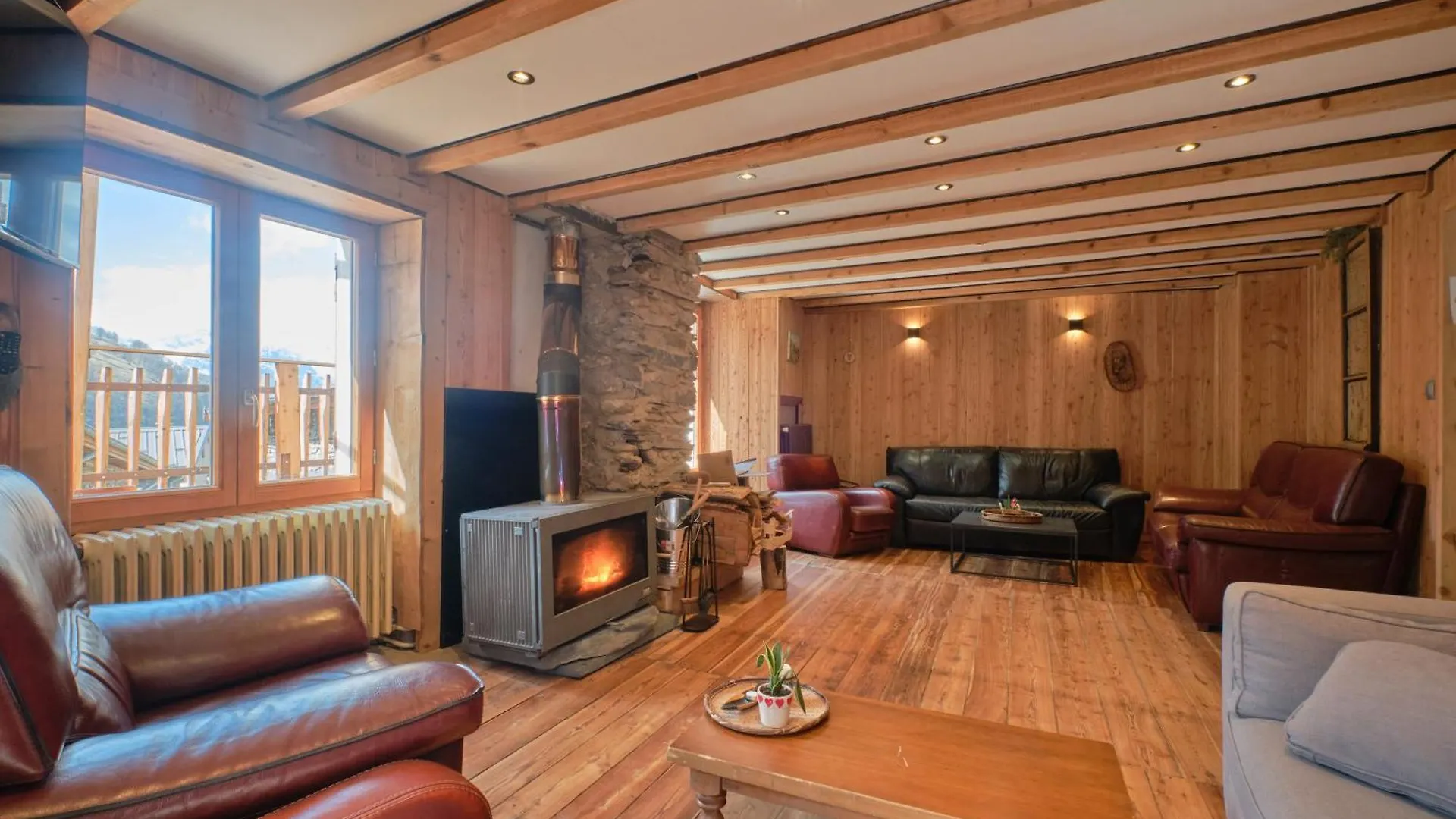 L'Auberge Du Bati Besse  Holiday home Besse (Isere)